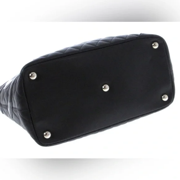 CHANEL Cambon CC large Caviar shopping tote - Picture 4 of 11